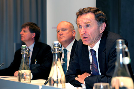 一些小组成员(从左至右):Peter Young, Aldersgate Group;John Jenkins, GE Capital UK;贸易和投资大臣格林勋爵;Nina Raingold拍摄