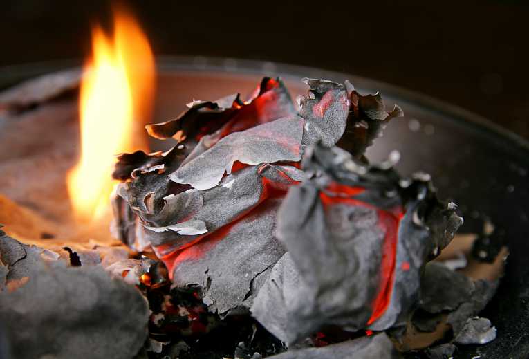 科学家发现了垃圾焚烧灰的价值