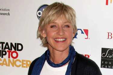 艾伦·德杰尼勒斯(Ellen DeGeneres)因动物权益保护工作获得表彰