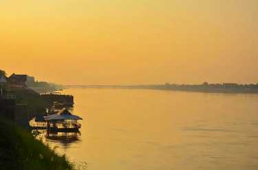 湄公河几乎是一个停滞的池塘！