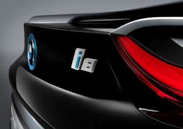 性能和燃油经济性来自新的宝马i8概念Spyder混合动力车