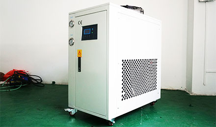 分體式冷水機與其它冷水機有何區別呢？